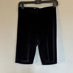 NWOT blue Fabletics velour shorts size medium
